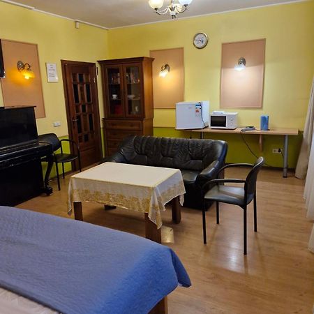 Apartament Erfolg 12 Daugavpils Eksteriør bilde
